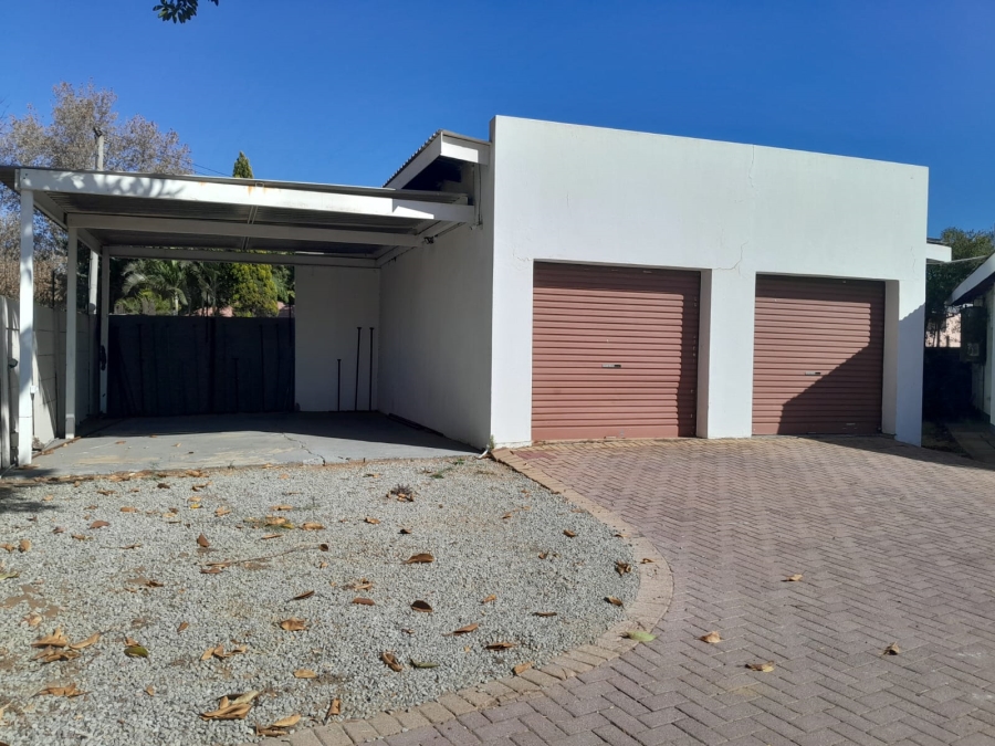 3 Bedroom Property for Sale in Bodorp North West